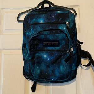 Jansport backpack lightly used! A lot of storage and pockets.